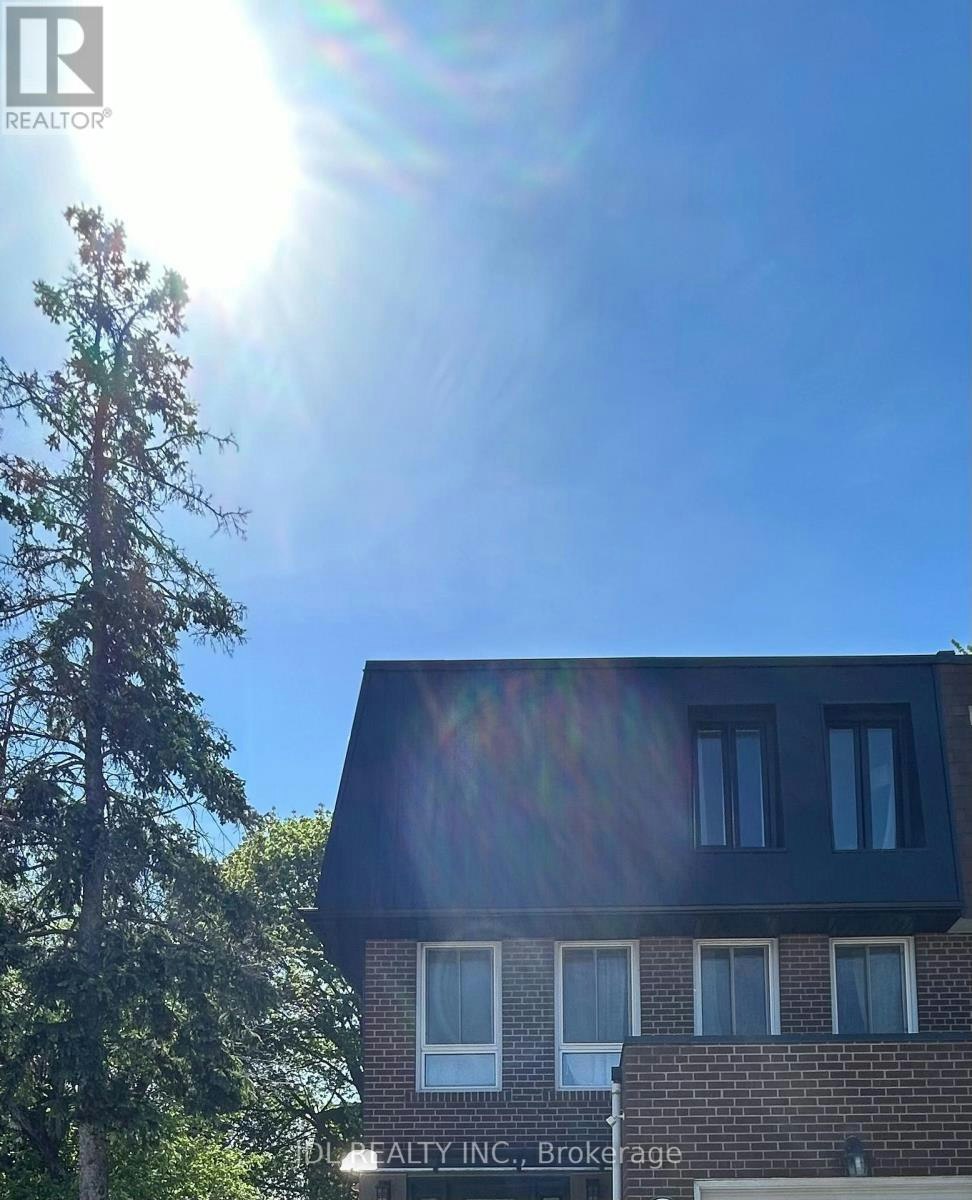 MASTER Bedroom 2nd Floor 80 Mosedale Cres Crescent, Toronto, ON, M2H 2L7