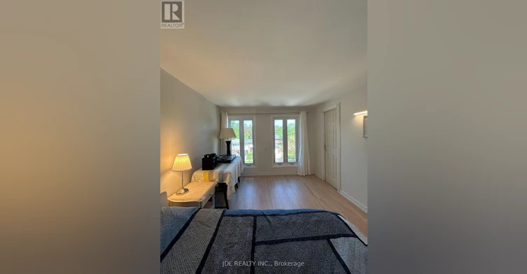 MASTER Bedroom 2nd Floor 80 Mosedale Cres Crescent, Toronto, ON, M2H 2L7 - 4