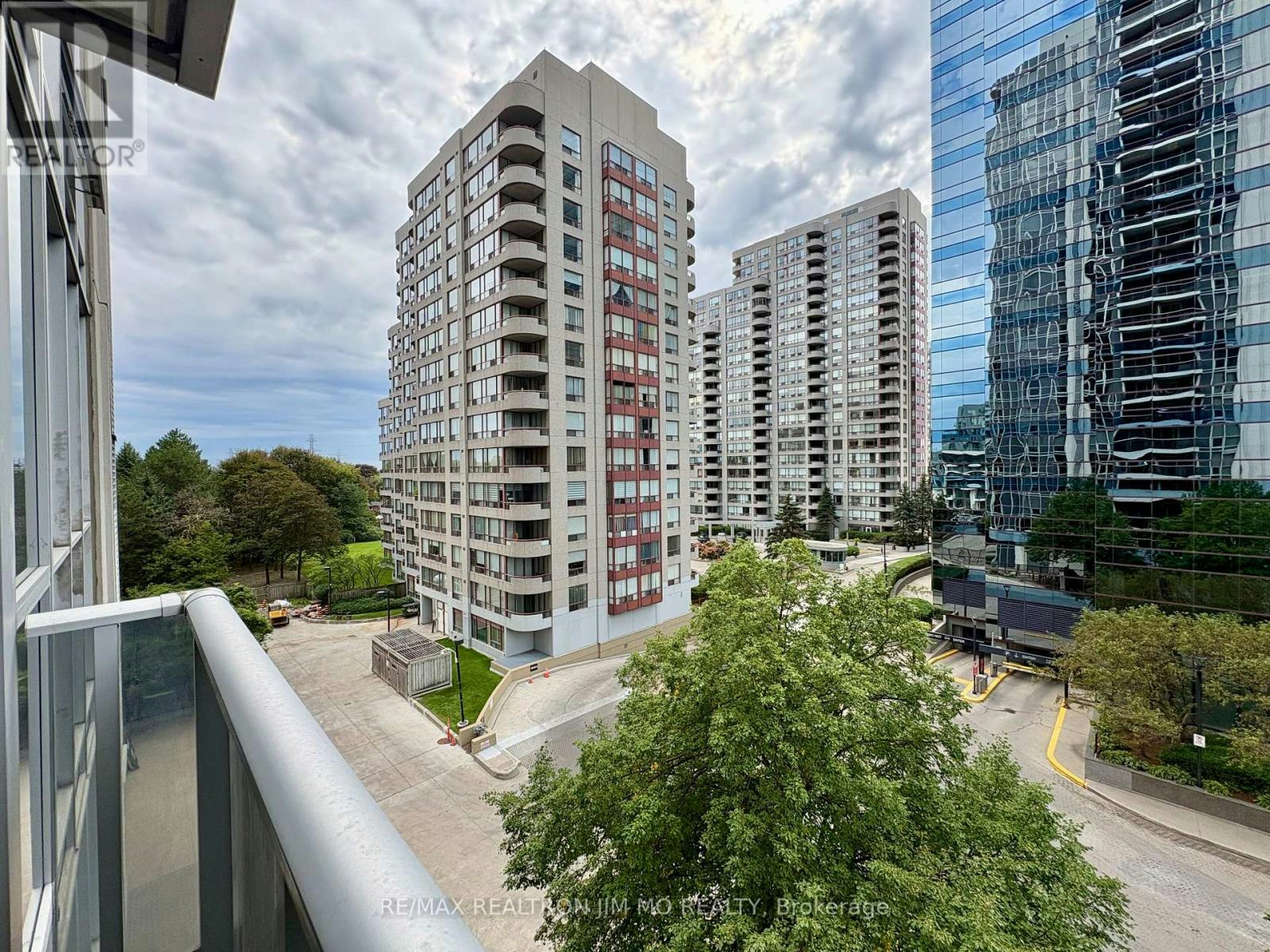 610-5791 Yonge Street, Toronto, ON, M2M 0A8 - 20