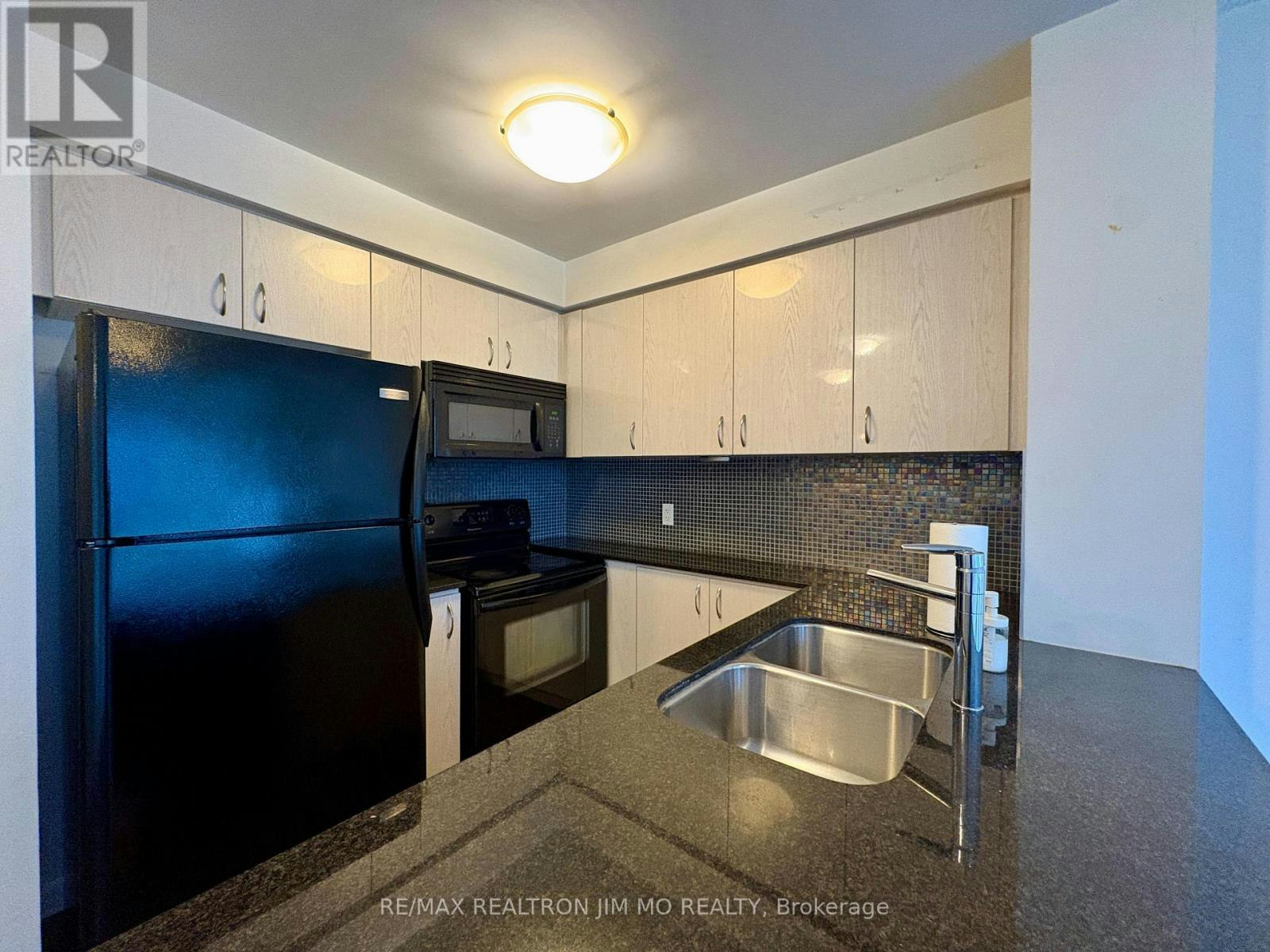 610-5791 Yonge Street, Toronto, ON, M2M 0A8 - 9