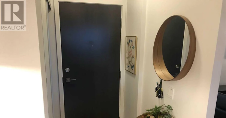 614-20 Minowan Miikan Lane, Toronto, ON, M6J 0E5 - 4