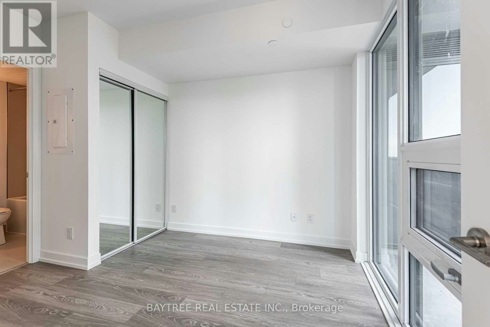 906-19 Western Battery Road, Toronto, ON, M6K 3S4 - 12