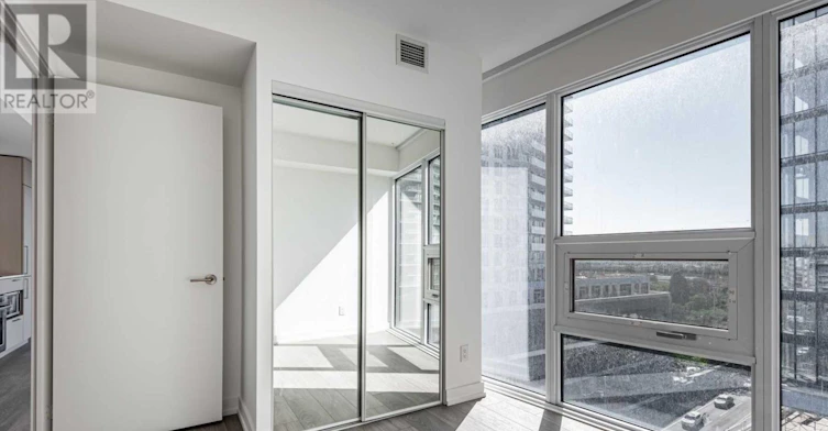 906-19 Western Battery Road, Toronto, ON, M6K 3S4 - 11