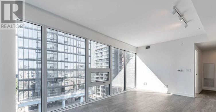906-19 Western Battery Road, Toronto, ON, M6K 3S4 - 6