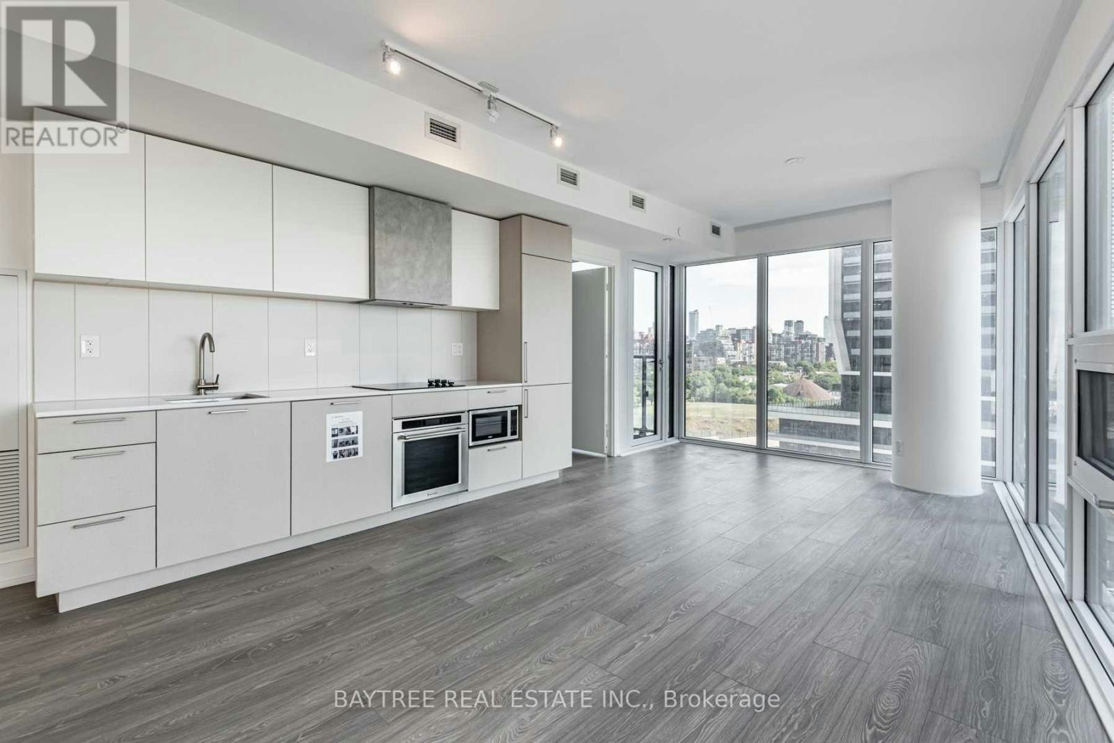 906-19 Western Battery Road, Toronto, ON, M6K 3S4