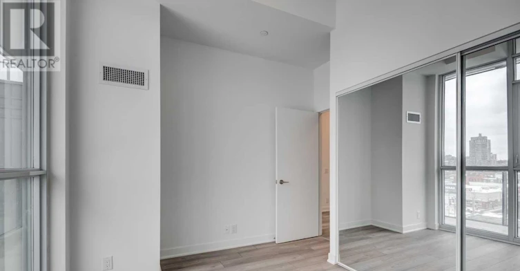 904-120 Parliament Street, Toronto, ON, M5A 2Y8 - 6