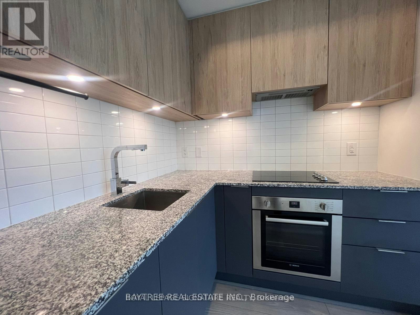 904-120 Parliament Street, Toronto, ON, M5A 2Y8 - 2