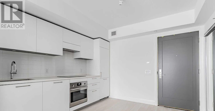 316-33 Frederick Todd Way, Toronto, ON, M4G 0C9 - 3