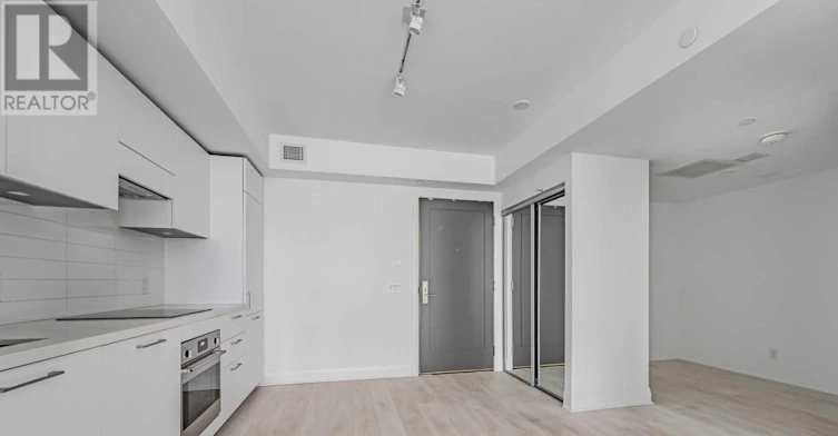 316-33 Frederick Todd Way, Toronto, ON, M4G 0C9 - 9