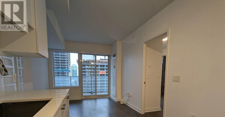3011-195 Redpath Avenue, Toronto, ON, M4P 0E4 - 3