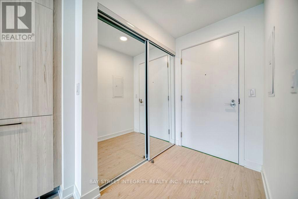 3002-65 Mutual Street, Toronto, ON, M5B 0E5 - 4