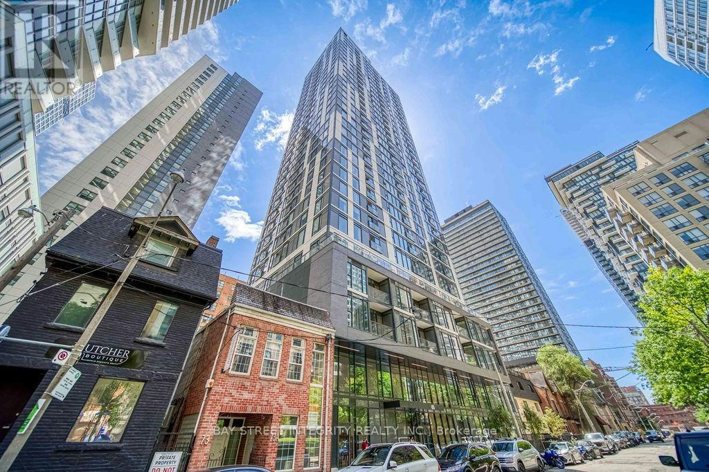 3002-65 Mutual Street, Toronto, ON, M5B 0E5