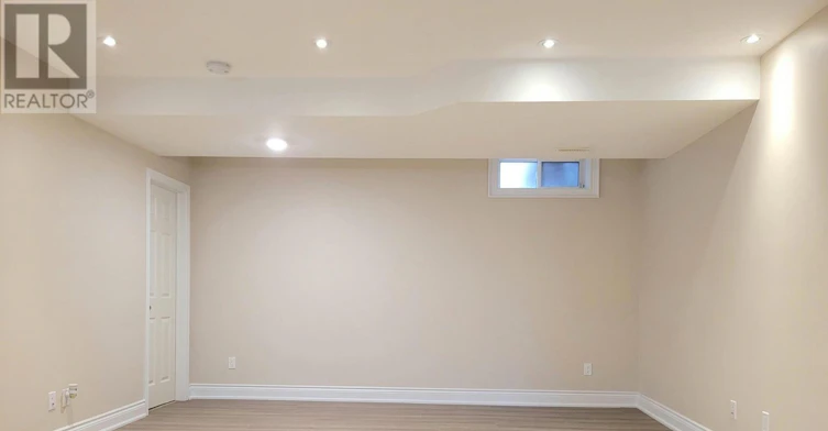 9 August Avenue, Toronto, ON, M1L 3M8 - 13
