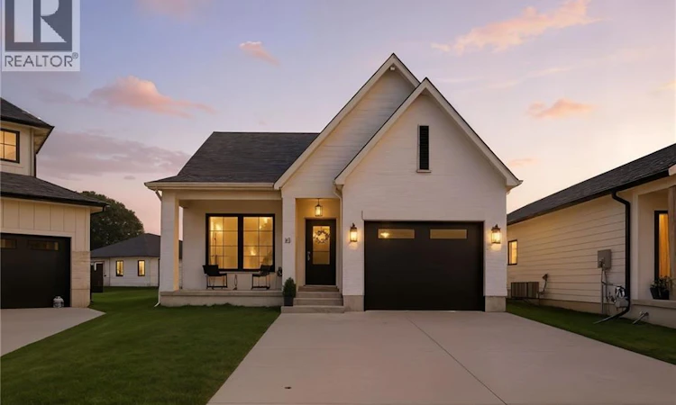 10 Macneil Court