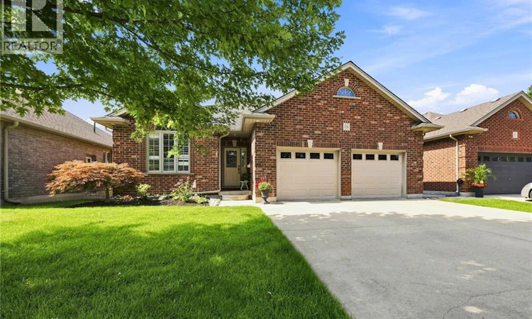 106 Kingfisher Avenue