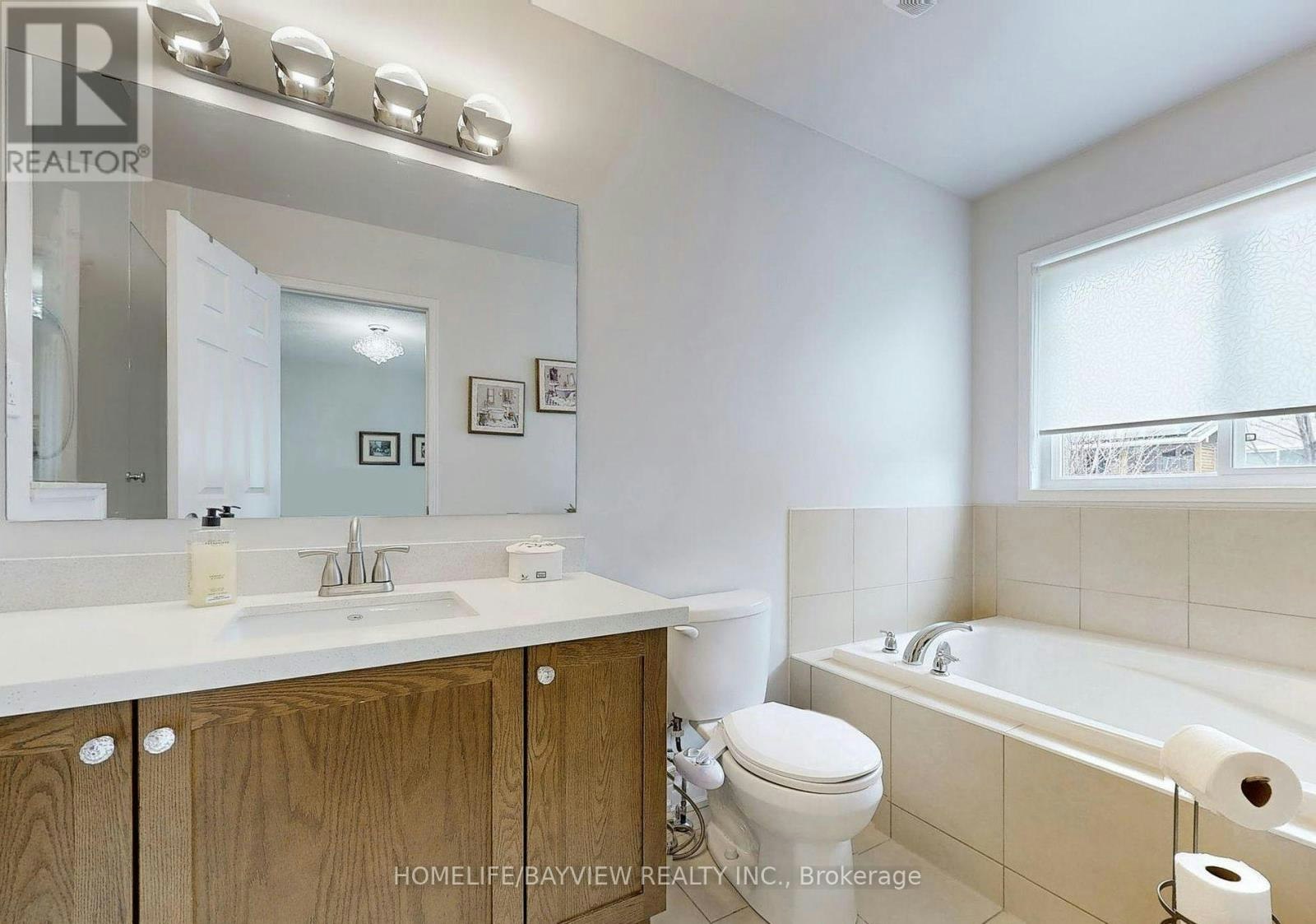 245 Orr Drive, Bradford West Gwillimbury, ON, L3Z 0S3 - 20