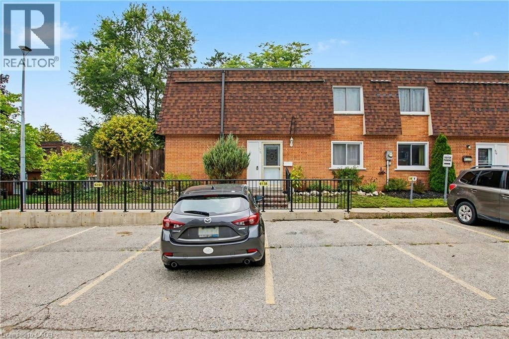 58-120 Country Club Drive, Guelph, ON, N1E 3K7