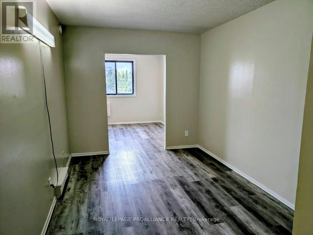 27-1837 Lansdowne Street W, Peterborough, ON, K9K 1R4 - 7