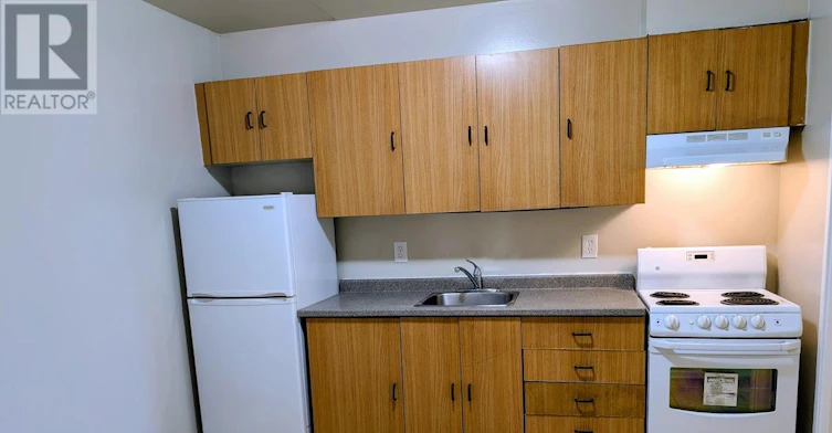 27-1837 Lansdowne Street W, Peterborough, ON, K9K 1R4 - 2