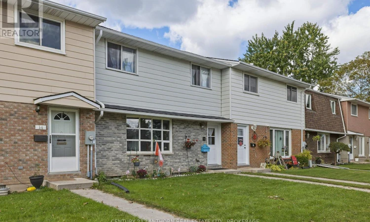 16 Winchester Drive