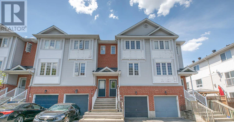 112 Wharhol Private, Ottawa, ON, K2H 1G6