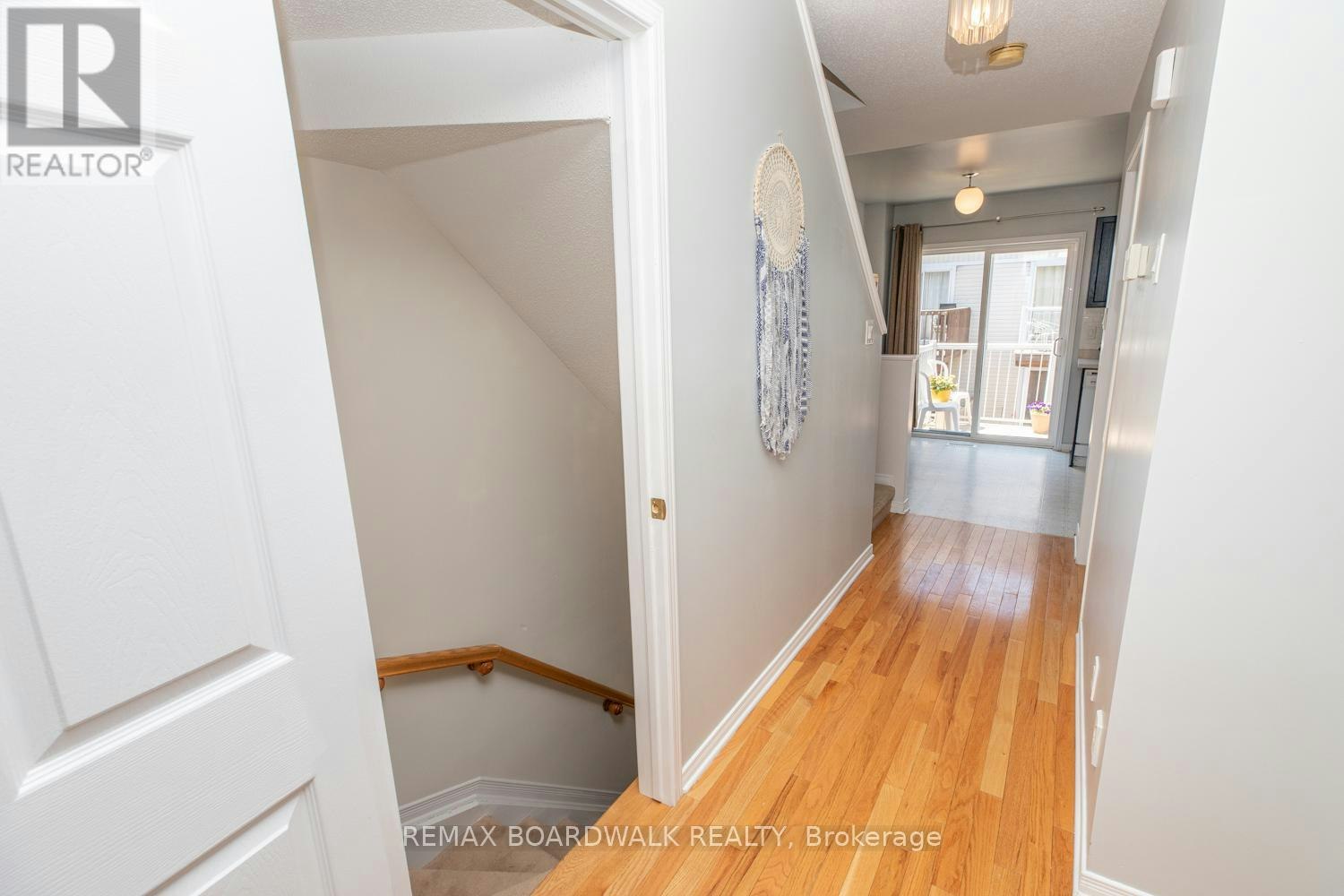 112 Wharhol Private, Ottawa, ON, K2H 1G6 - 29