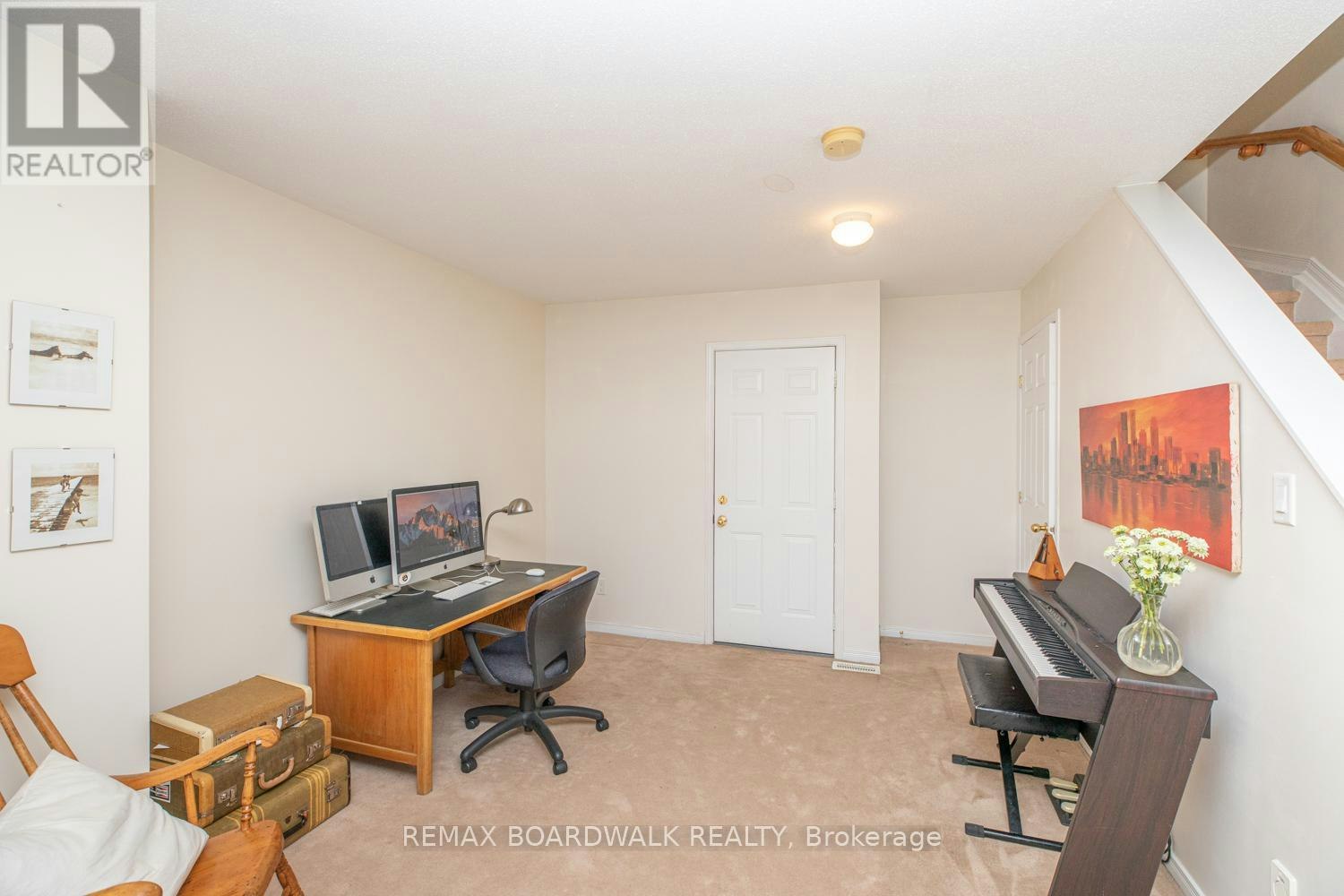 112 Wharhol Private, Ottawa, ON, K2H 1G6 - 33