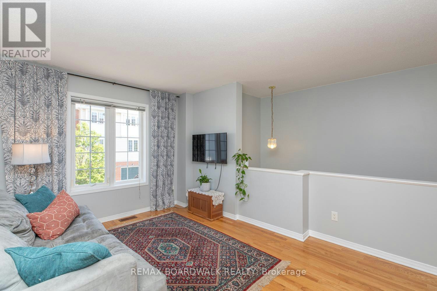 112 Wharhol Private, Ottawa, ON, K2H 1G6 - 5