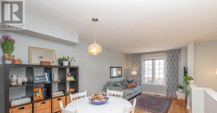 112 Wharhol Private, Ottawa, ON, K2H 1G6 - 10