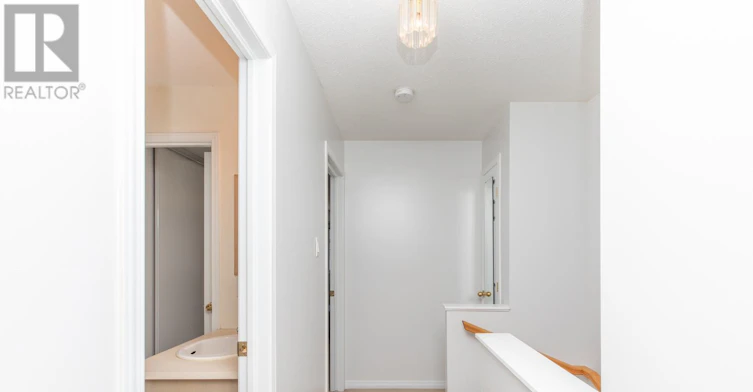 112 Wharhol Private, Ottawa, ON, K2H 1G6 - 20