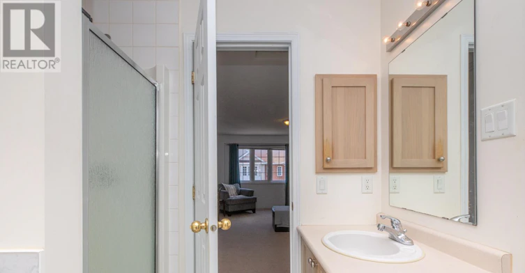 112 Wharhol Private, Ottawa, ON, K2H 1G6 - 24