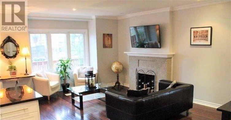 57 Valhalla Boulevard, Toronto, ON, M1N 3B4 - 5