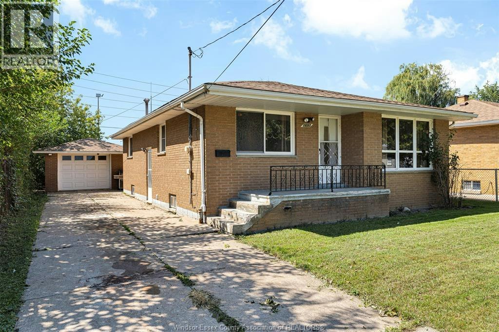 1697 Factoria Road, Windsor, ON, N8Y 2P1