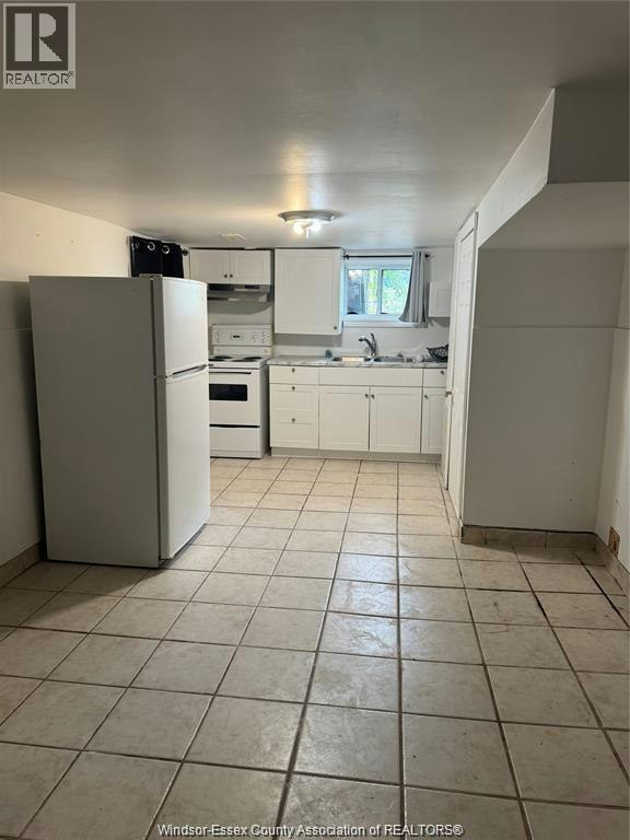1176 Hall Avenue, Windsor, ON, N9A 2M9 - 8