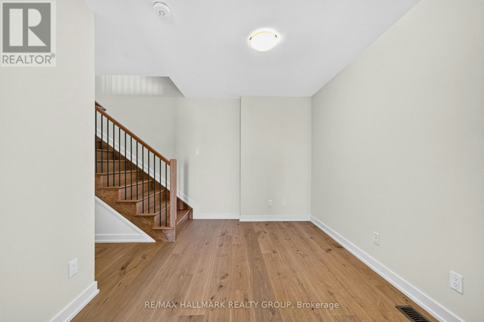 1788 Crux Road, Ottawa, ON, K1W 0W7 - 8