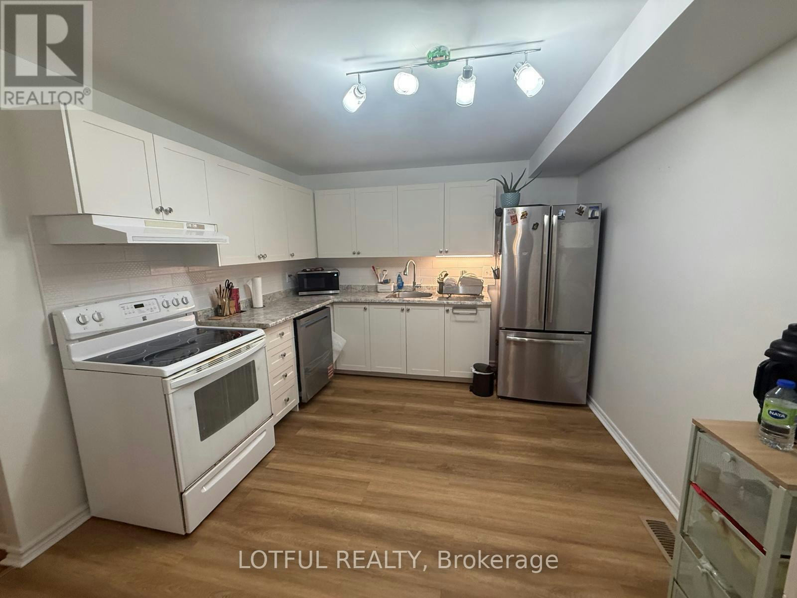 7 Viewpointe Private, Ottawa, ON, K1V 1M5 - 6