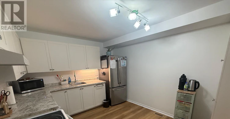 7 Viewpointe Private, Ottawa, ON, K1V 1M5 - 7
