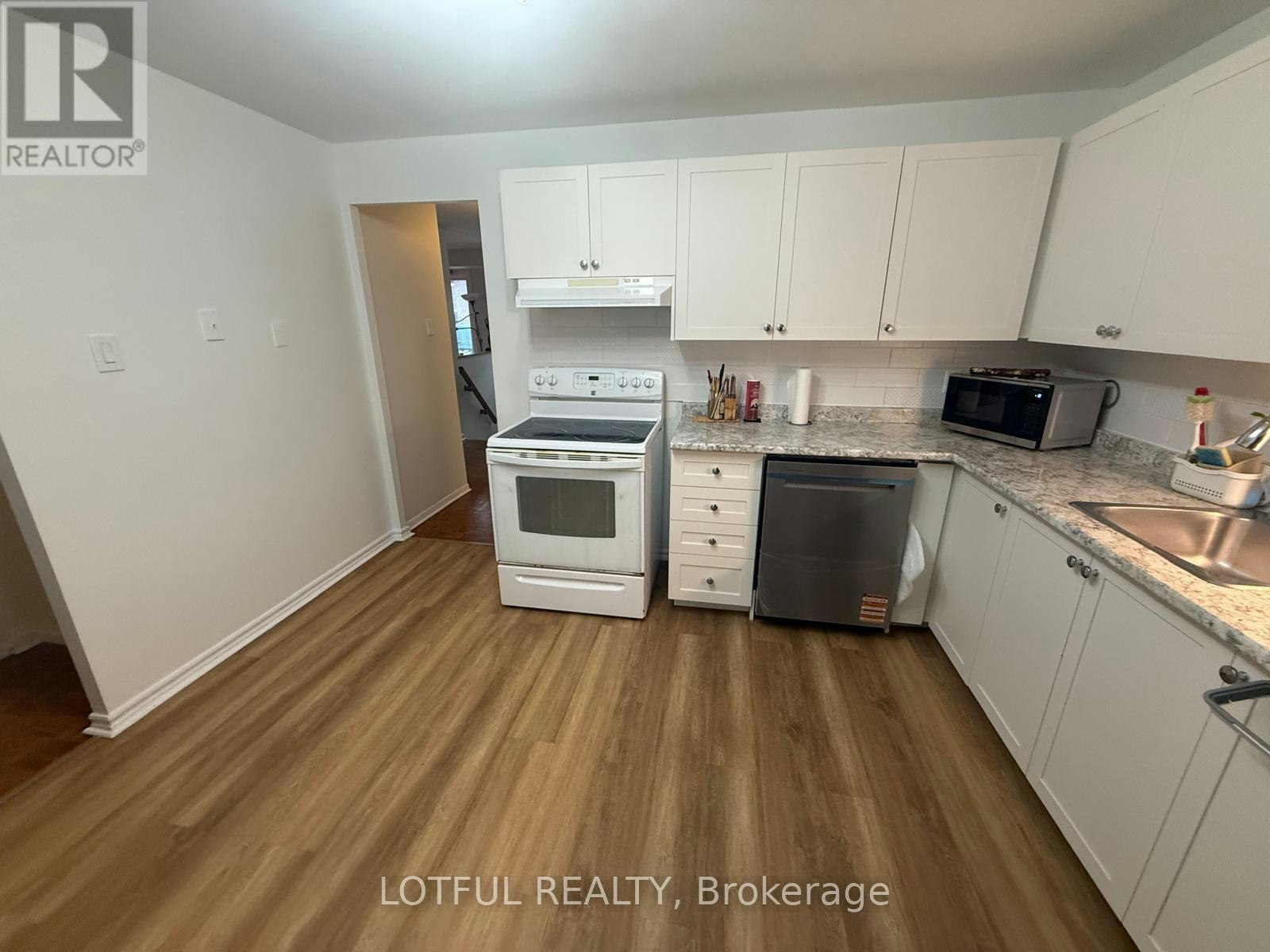 7 Viewpointe Private, Ottawa, ON, K1V 1M5 - 3