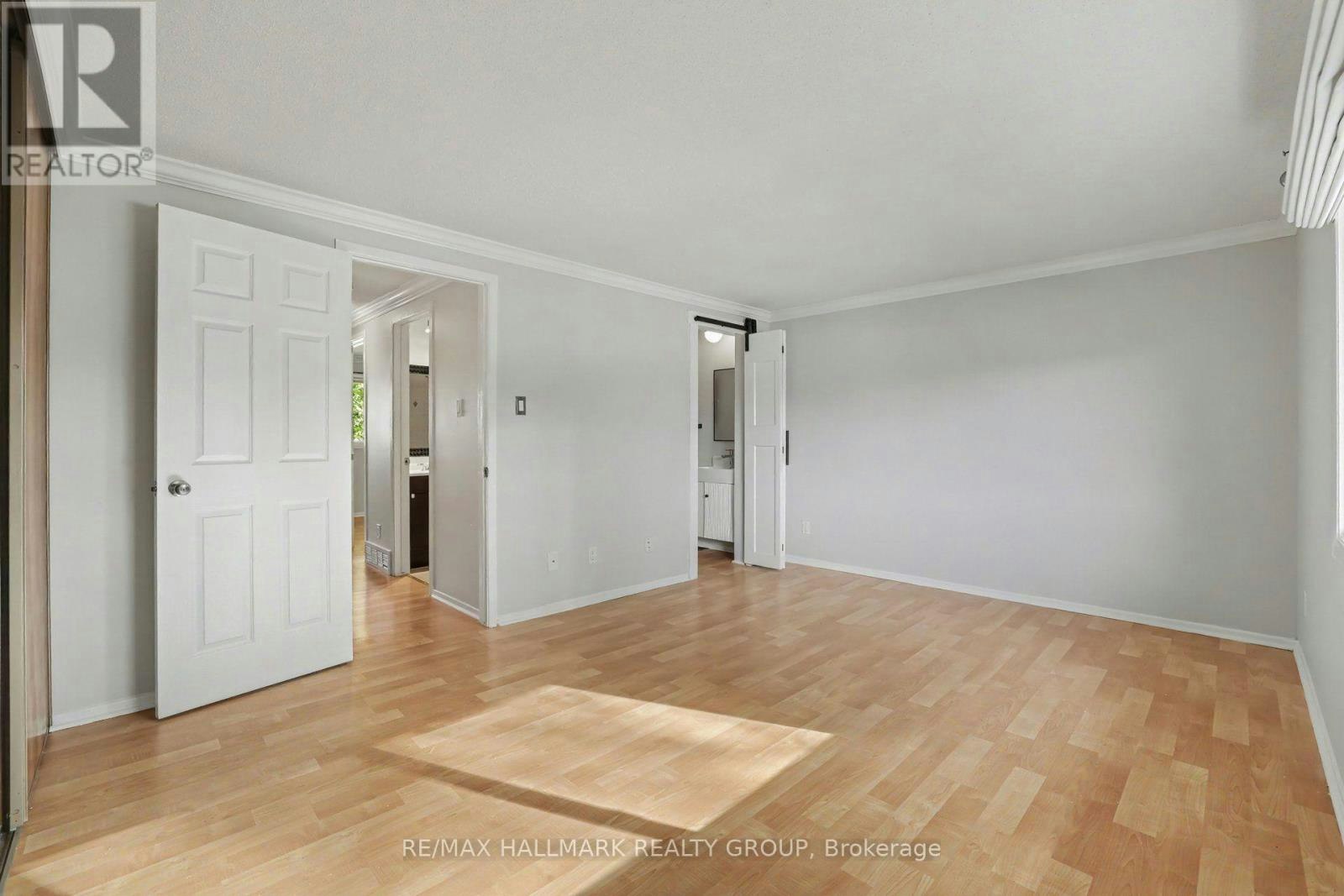 108 Barrow Crescent, Ottawa, ON, K2L 2J1 - 16