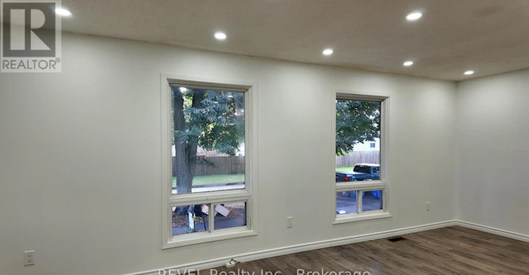MAIN-62 Elma Street E, St. Catharines, ON, L2N 6Z7 - 6