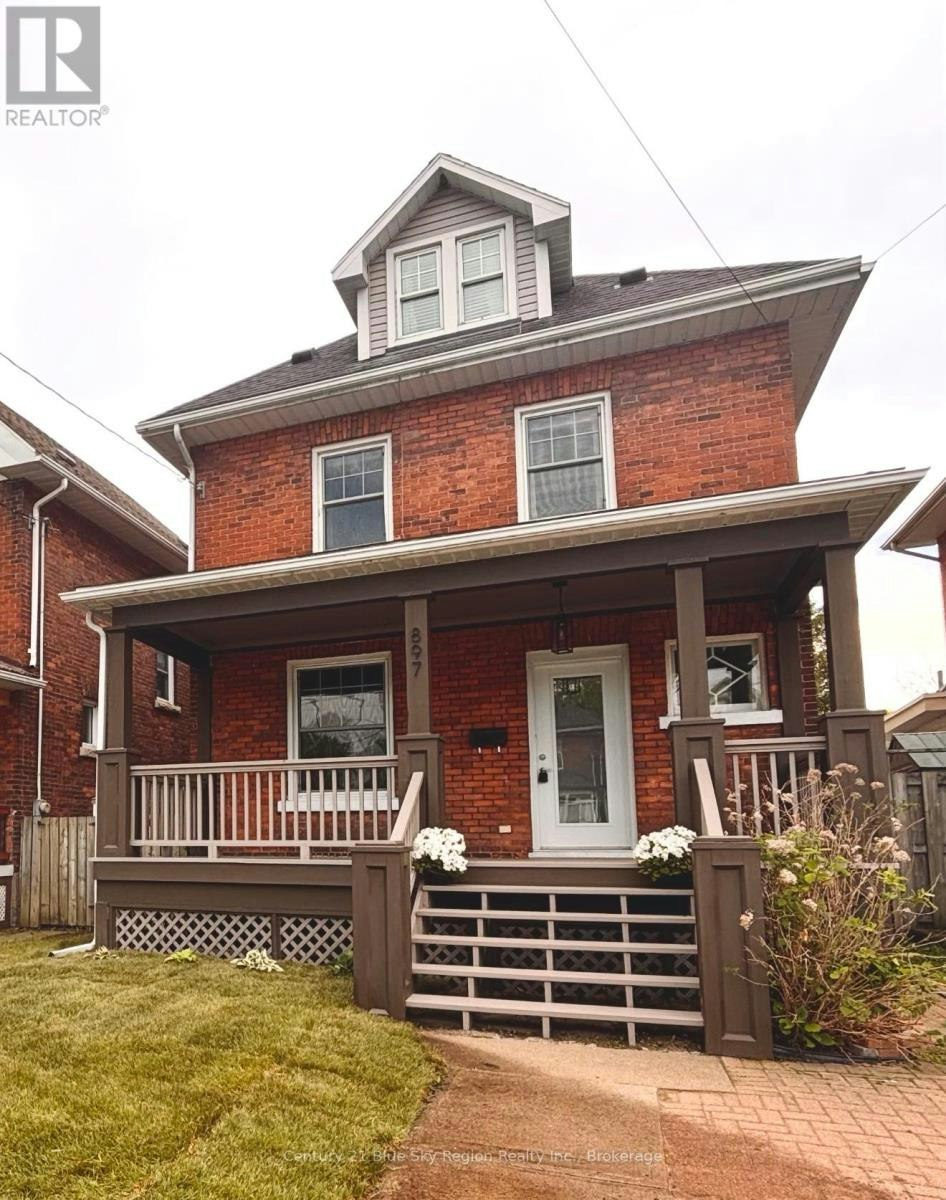 897 Main Street W, North Bay, ON, P1B 2V8