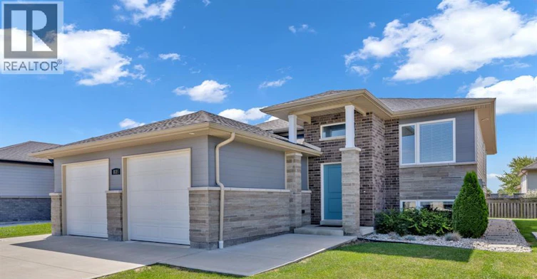 304 Sweetman Avenue, Essex, ON, N8M 2Z5