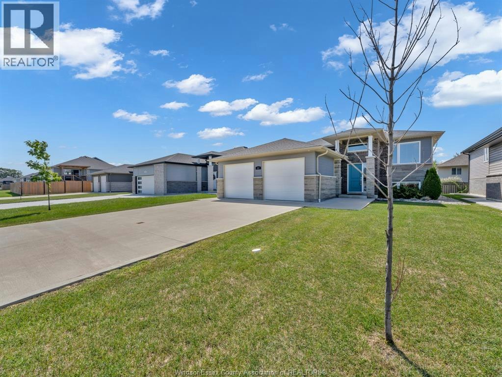 304 Sweetman Avenue, Essex, ON, N8M 2Z5 - 5