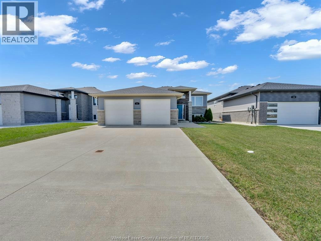304 Sweetman Avenue, Essex, ON, N8M 2Z5 - 3