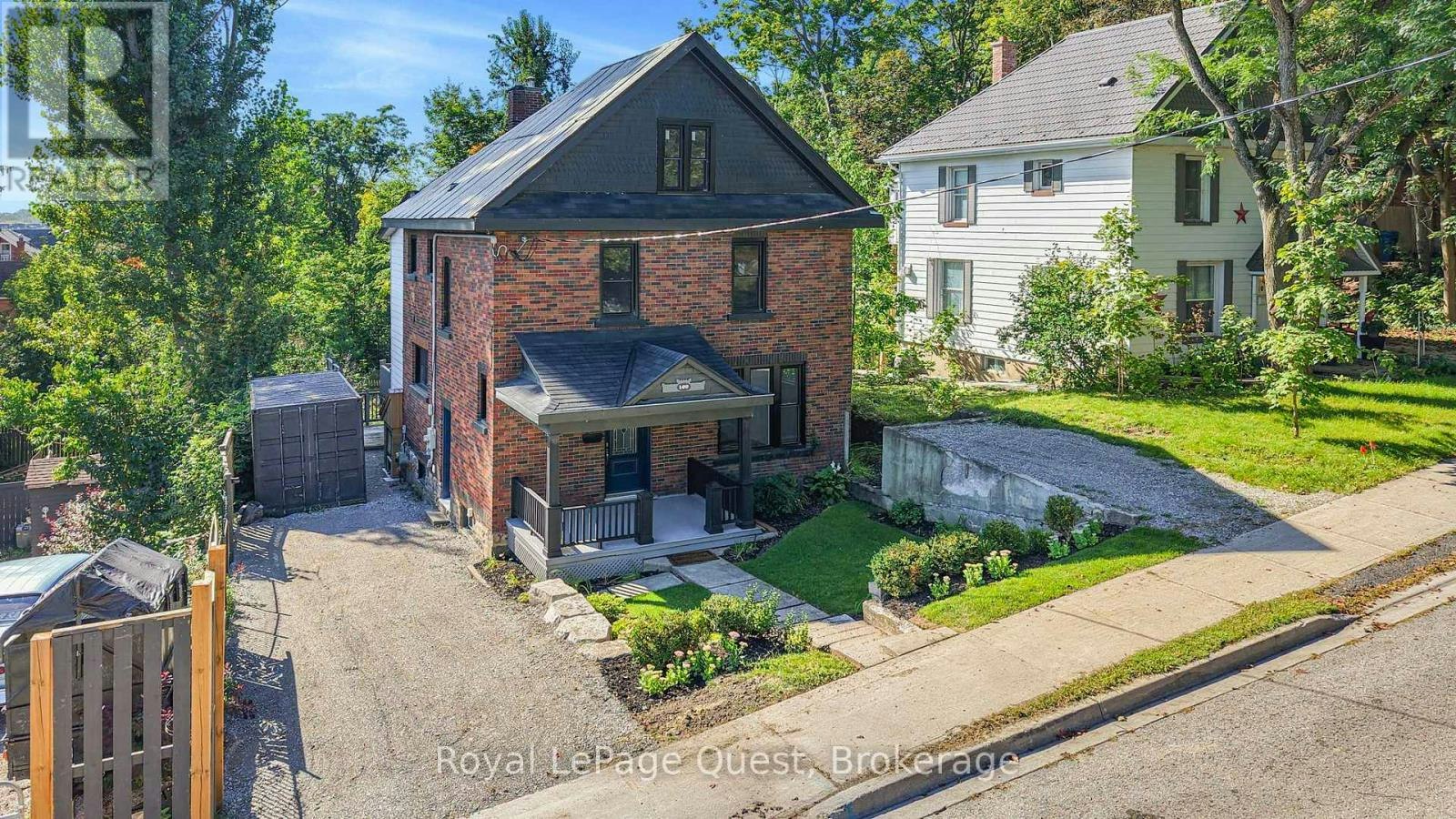 109 Brant Street E, Orillia, ON, L3V 1Z3