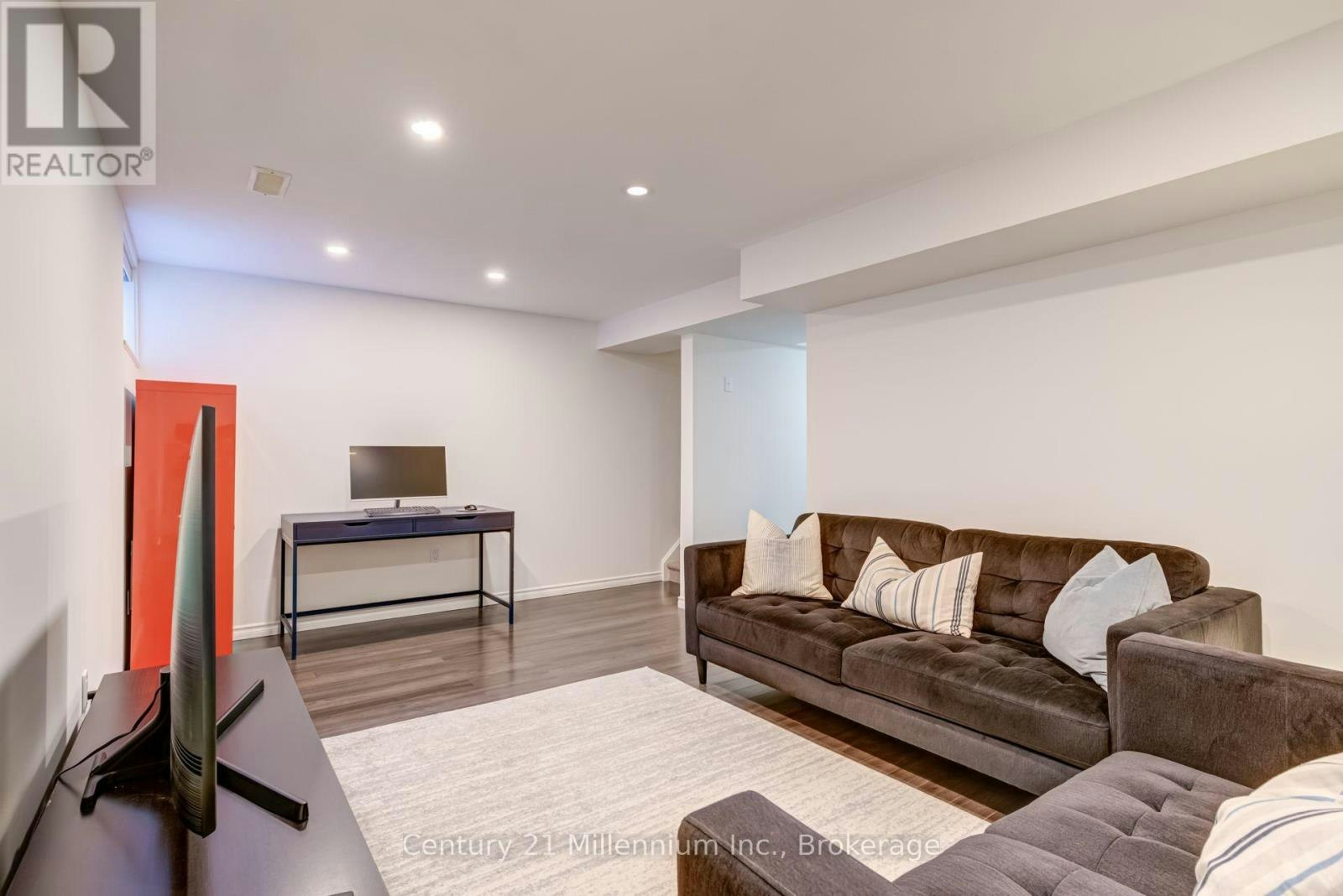 37-37 Silver Glen Boulevard, Collingwood, ON, L9Y 0G9 - 39
