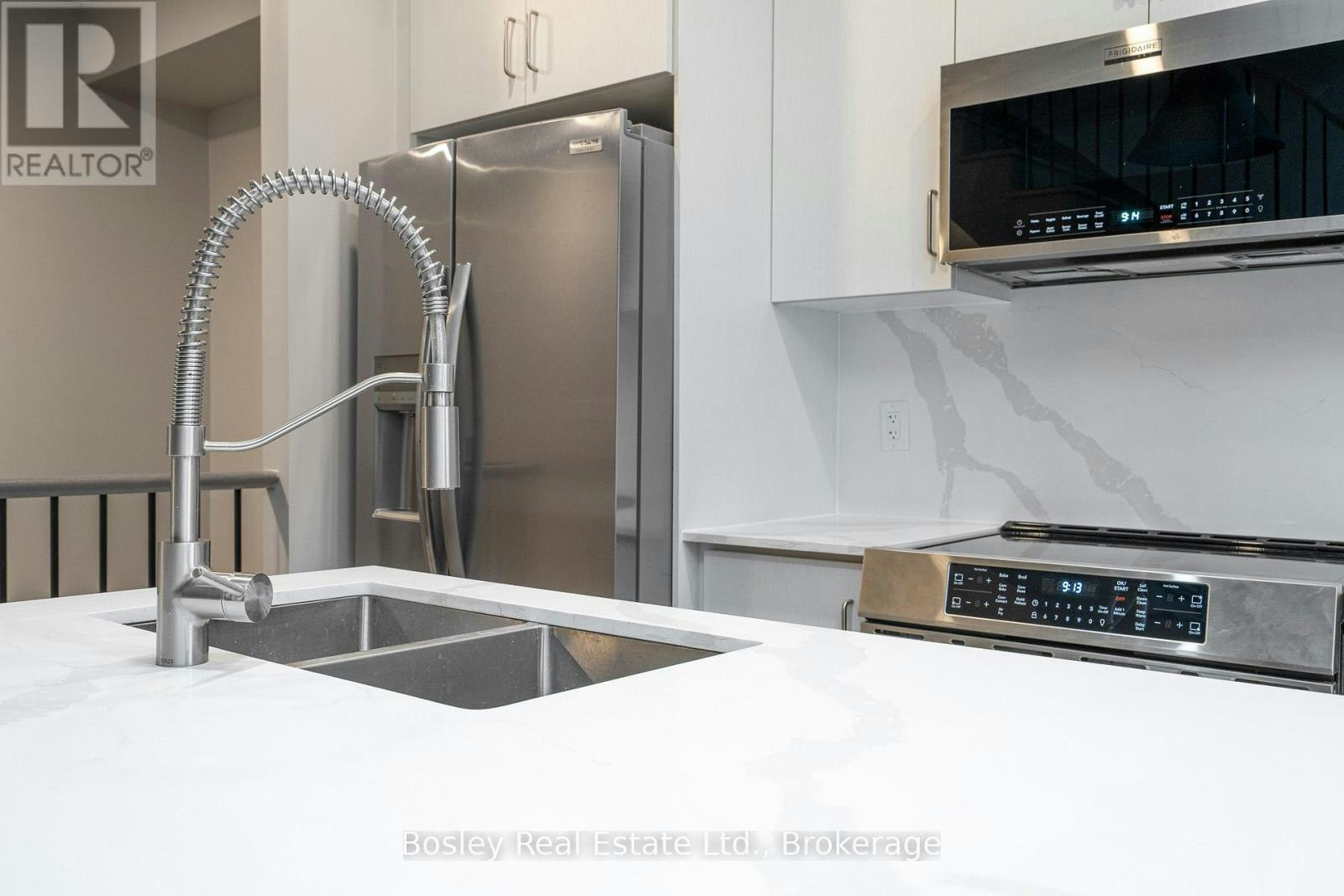 56 Winters Crescent, Collingwood, ON, L9Y 5H8 - 10