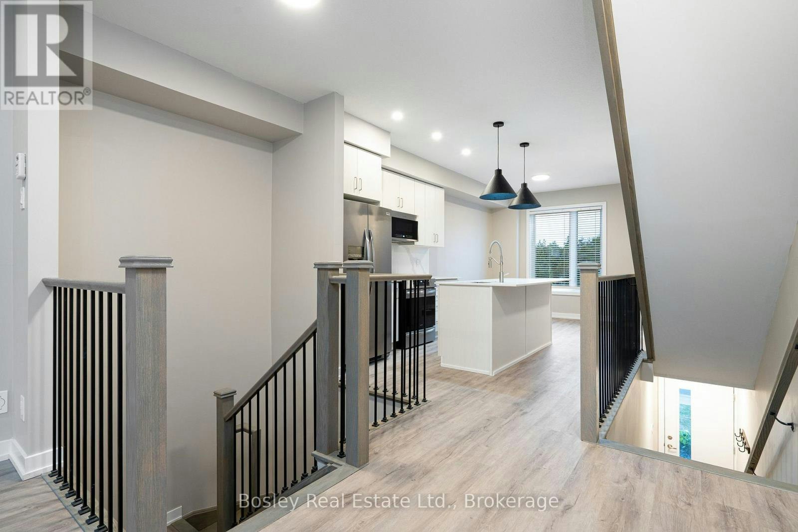 56 Winters Crescent, Collingwood, ON, L9Y 5H8 - 3