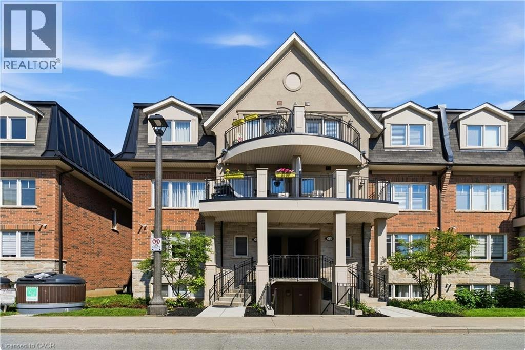 9-2420 01 Baronwood Drive, Oakville, ON, L6M 0X6