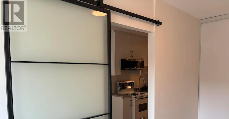 2-2525 Yonge Street, Toronto, ON, M4P 2H9 - 3
